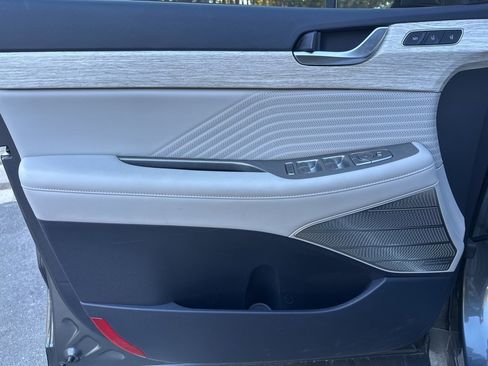 Used 2024 Hyundai Palisade Calligraphy image 12