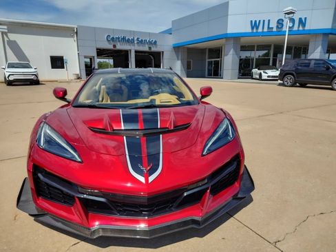 Used 2025 Chevrolet Corvette ZR1 w/ ZR1 Carbon Fiber Aero Package RWD image 3