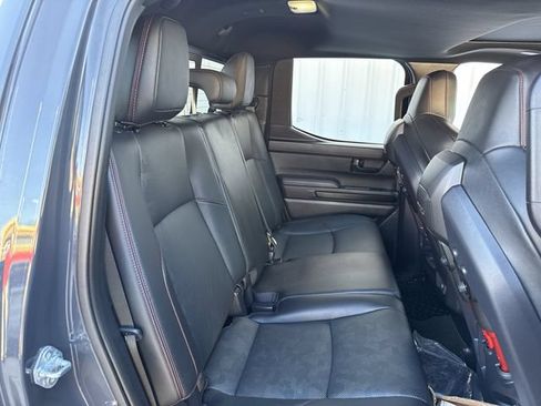 Used 2025 Toyota Tacoma TRD Pro AWD/4WD image 36