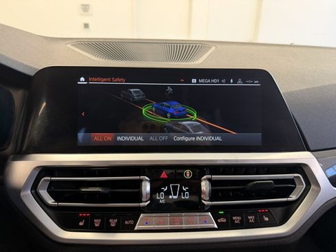 Used 2020 BMW 330i xDrive Sedan w/ Premium Package image 20