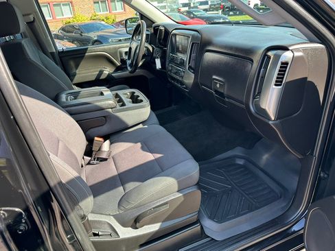 Used 2019 Chevrolet Silverado 1500 LT w/ All Star Edition AWD/4WD image 14