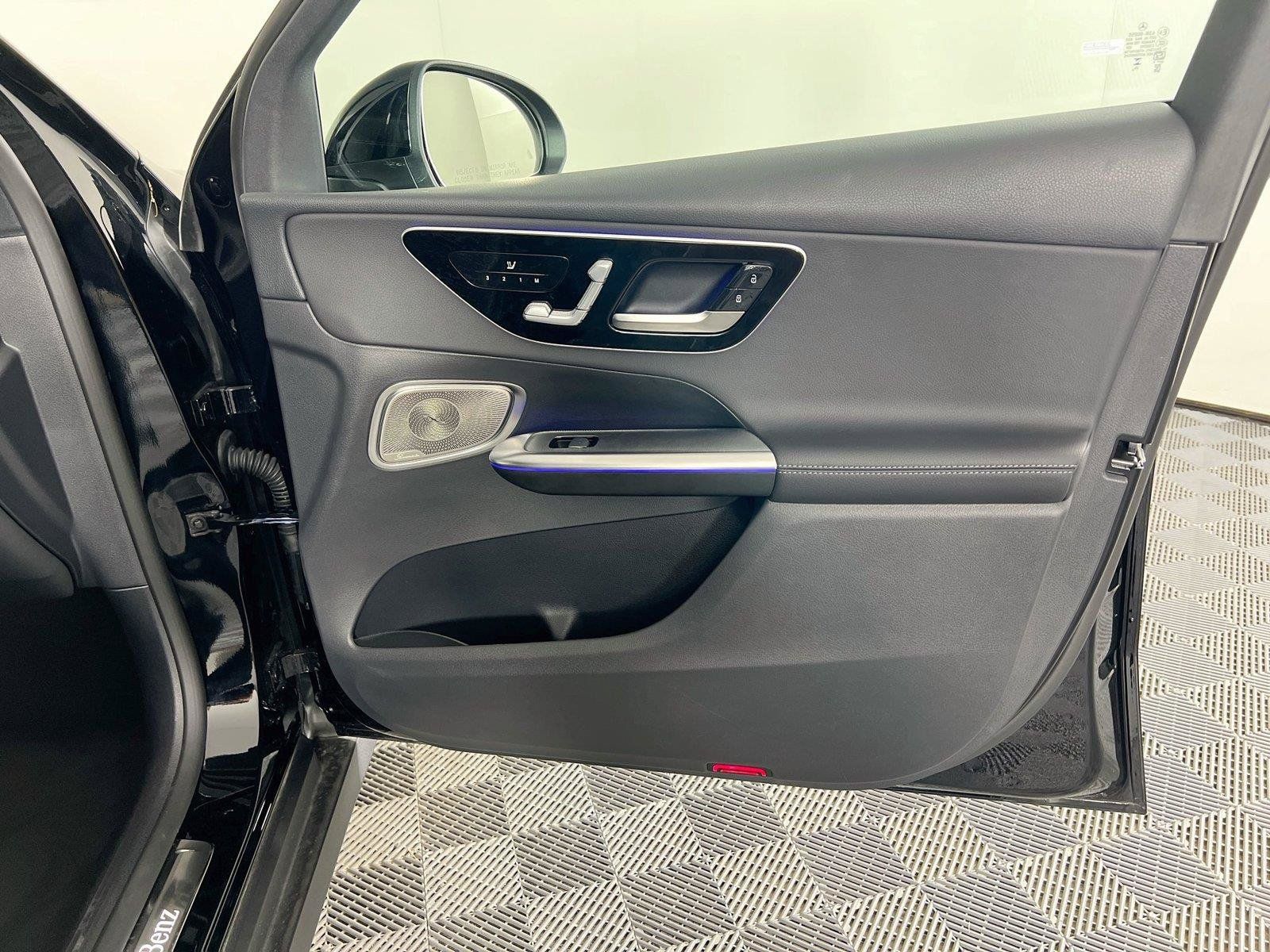 Certified 2026 Mercedes-Benz GLC 300 4MATIC image 29