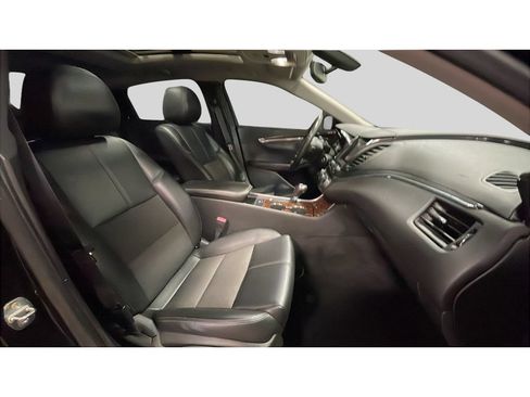 Used 2014 Chevrolet Impala LT w/ Convenience Package FWD image 18