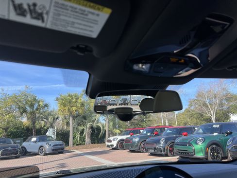 New 2026 MINI Cooper 4-Door Hardtop image 17