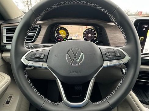 New 2026 Volkswagen Atlas SEL image 41