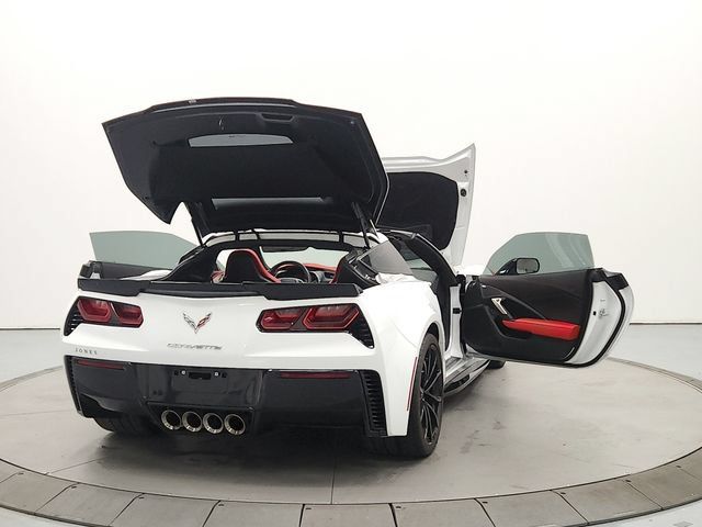 Used 2019 Chevrolet Corvette Grand Sport RWD image 14