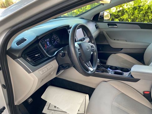 Used 2018 Hyundai Sonata ECO FWD image 25