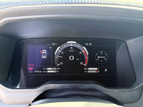 Used 2025 Toyota Tundra Platinum image 17