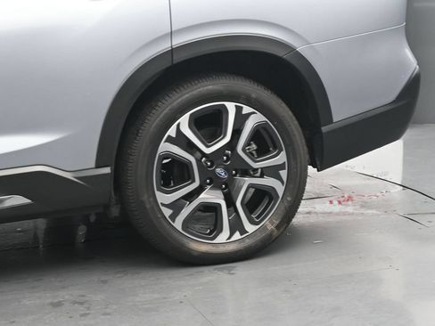 Used 2023 Subaru Ascent Limited AWD/4WD image 13