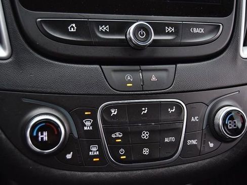 Used 2024 Chevrolet Malibu LT image 13