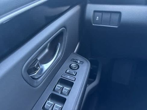 Used 2025 Honda Pilot Sport image 22