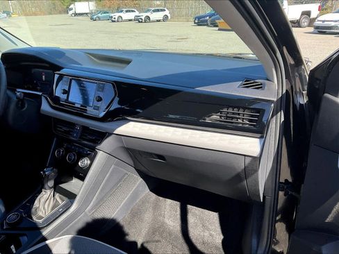 Used 2023 Volkswagen Taos S image 13