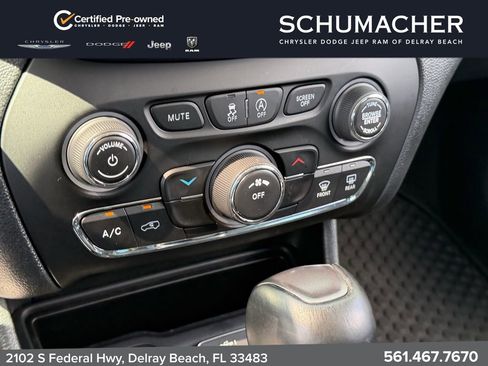 Certified 2022 Jeep Cherokee Latitude AWD/4WD image 22