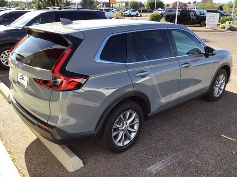 Used 2025 Honda CR-V EX-L image 5