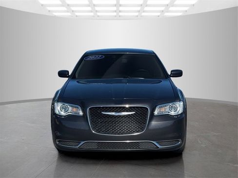 Certified 2022 Chrysler 300 Touring image 2