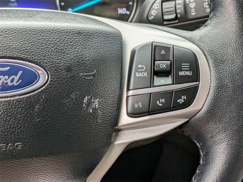Used 2024 Ford Explorer Limited image 21