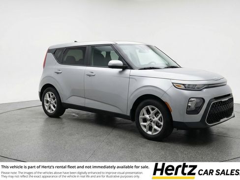 Used 2025 Kia Soul LX w/ LX Technology Package image 1