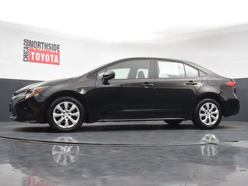 Used 2024 Toyota Corolla LE FWD image 24