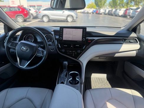 Used 2023 Toyota Camry XLE FWD image 21