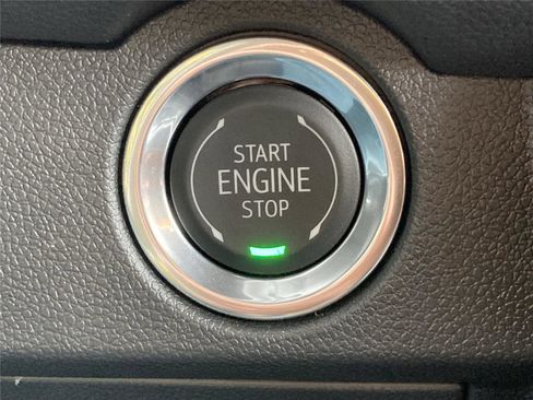 New 2026 Chevrolet Traverse LT w/ Sun and Wheel Package image 29