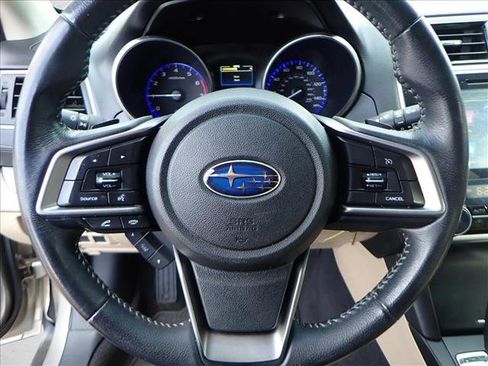 Used 2018 Subaru Outback 2.5i Premium image 13
