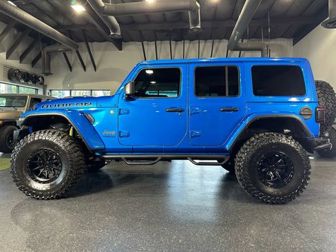 Used 2022 Jeep Wrangler Unlimited Rubicon image 9