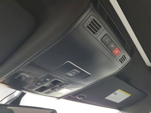 Used 2019 Volkswagen Tiguan S AWD/4WD image 34