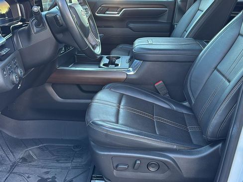 Certified 2024 Chevrolet Silverado 2500 High Country w/ Technology Package image 14