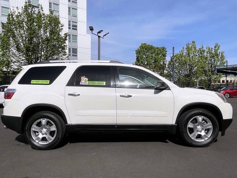 Used 2011 GMC Acadia SLE AWD/4WD image 7