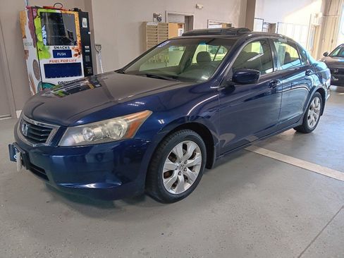 Used 2008 Honda Accord EX image 2