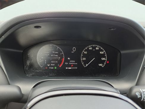Used 2025 Honda HR-V Sport image 23