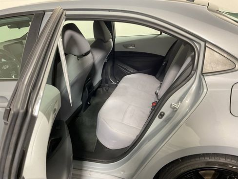 Used 2022 Toyota Corolla SE image 29