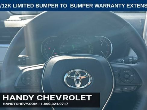 Used 2025 Toyota RAV4 XLE AWD/4WD image 16