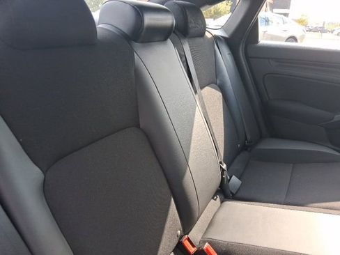 Used 2023 Honda Civic Sport image 9