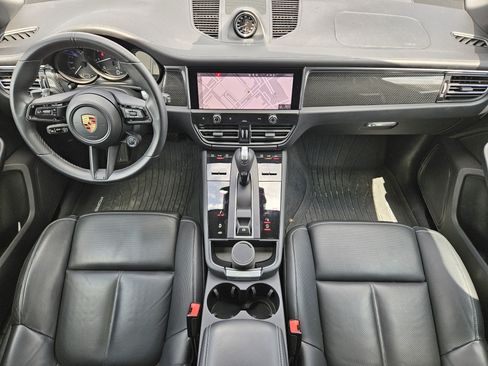 Certified 2023 Porsche Macan Turbo AWD/4WD image 24
