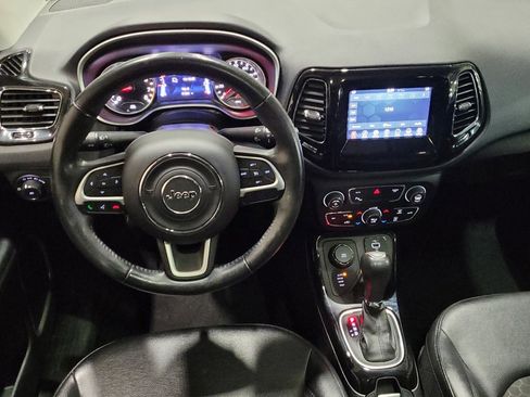 Used 2020 Jeep Compass Latitude AWD/4WD image 22