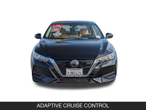 Used 2023 Nissan Sentra SV w/ SV Premium Package FWD image 4