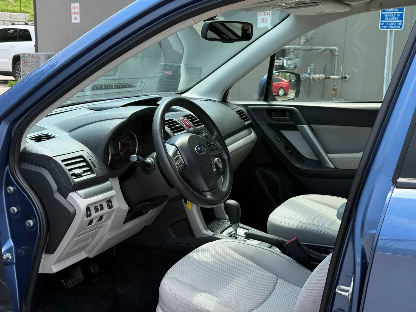Used 2015 Subaru Forester 2.5i Premium w/ All-Weather Package AWD/4WD image 9