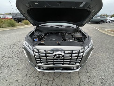 Used 2023 Hyundai Palisade Calligraphy image 35