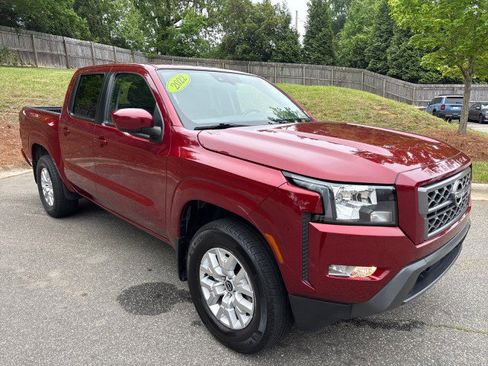 Used 2022 Nissan Frontier SV RWD image 1