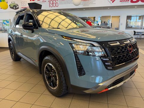 New 2026 Nissan Pathfinder Rock Creek AWD/4WD image 9