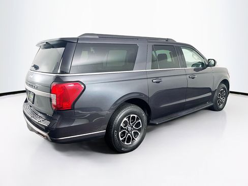 Used 2024 Ford Expedition Max XLT image 9