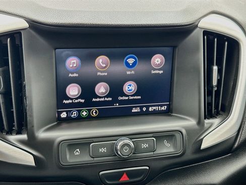 Used 2020 GMC Terrain SLE w/ LPO, Floor Liner Package FWD image 9