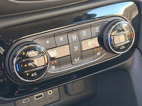 Certified 2023 Buick Encore GX Select w/ Sport Touring Package image 33