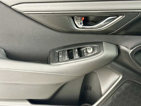 Certified 2025 Subaru Outback Premium w/ Popular Package #1A image 16