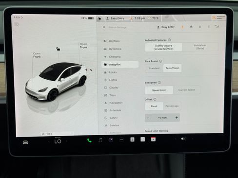 Used 2022 Tesla Model Y Performance image 26