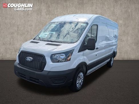 New 2026 Ford Transit 250 148 Medium Roof RWD image 3