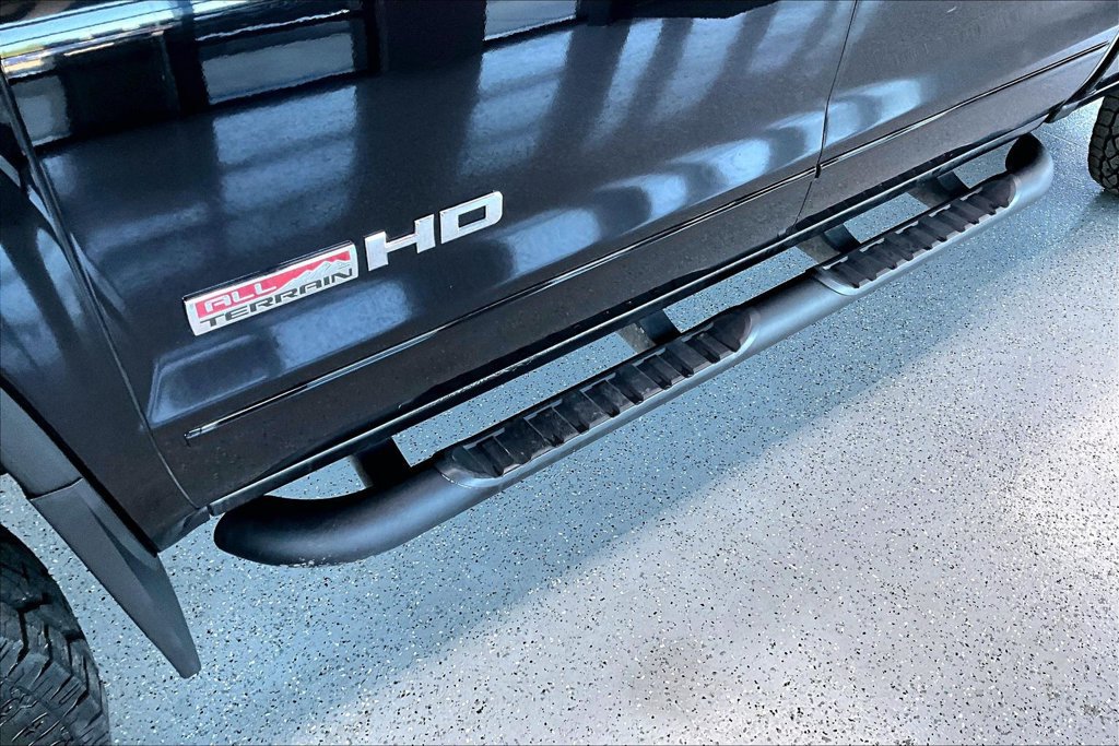 Used 2018 GMC Sierra 2500 SLT w/ All Terrain HD Package AWD/4WD image 36