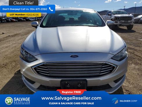 Used 2017 Ford Fusion SE image 7