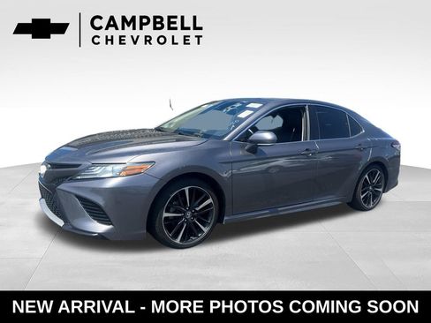 Used 2019 Toyota Camry XSE w/ Navigation Package FWD image 1